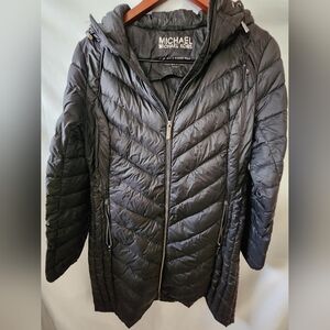 Michael Kors Packable Down Jacket. Size Medium